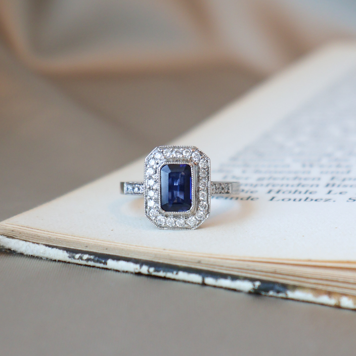 ANILLO COMPROMISO VINTAGE ZAFIRO