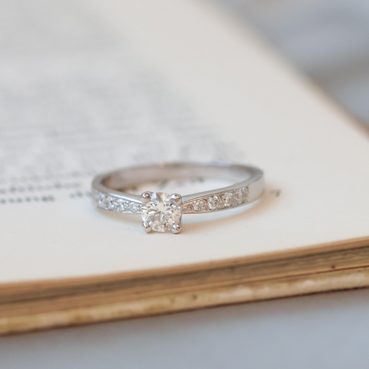 ANILLO COMPROMISO SOLITARIO SARA