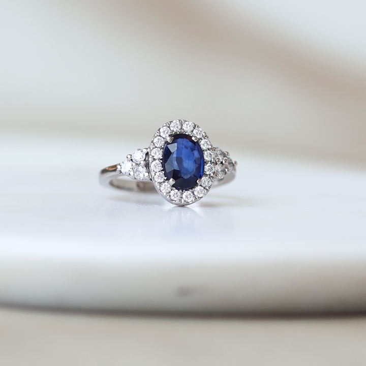 ANILLO COMPROMISO LUCIA ZAFIRO