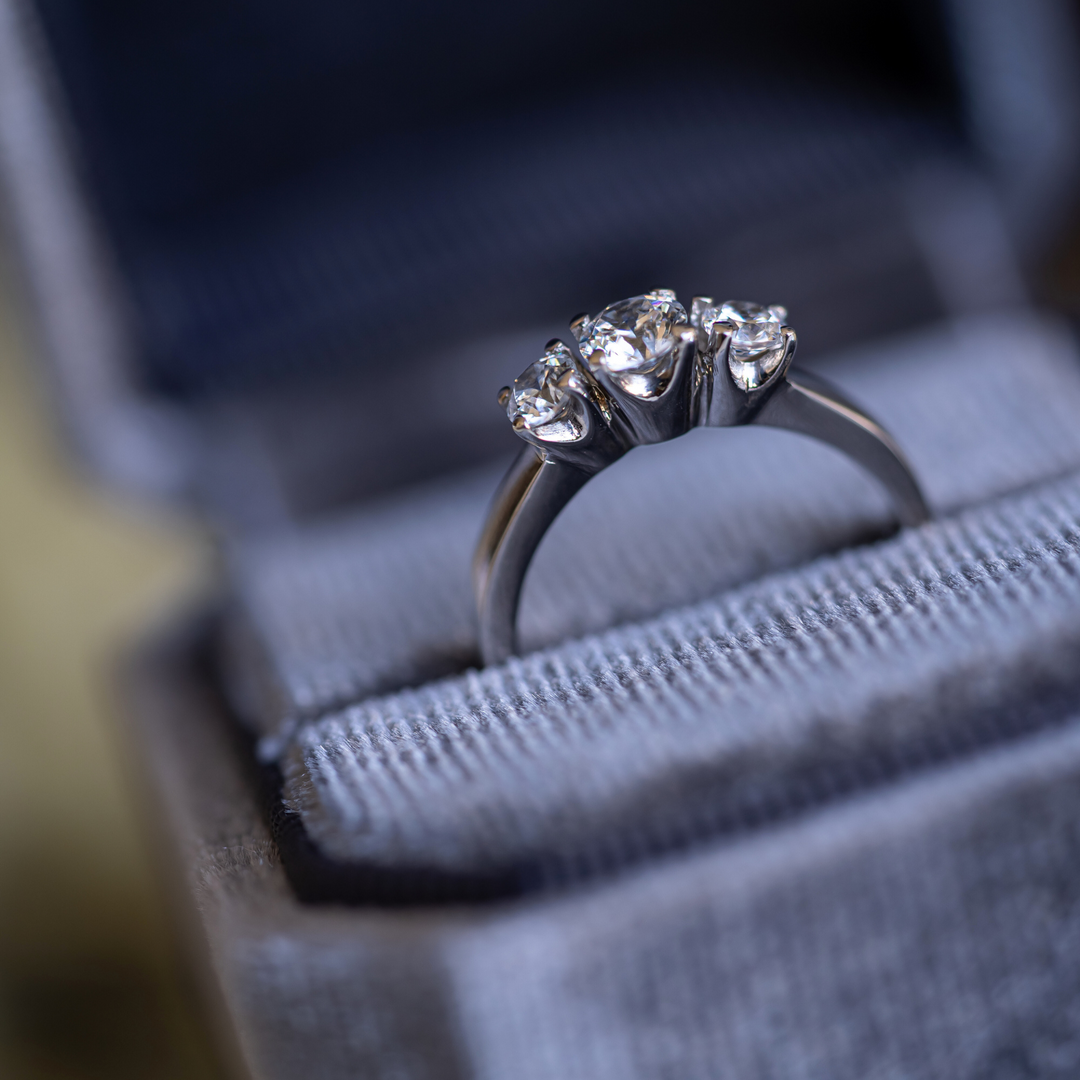 Diamantes Anillos Con Tres Piedras Anillo De Compromiso Tres