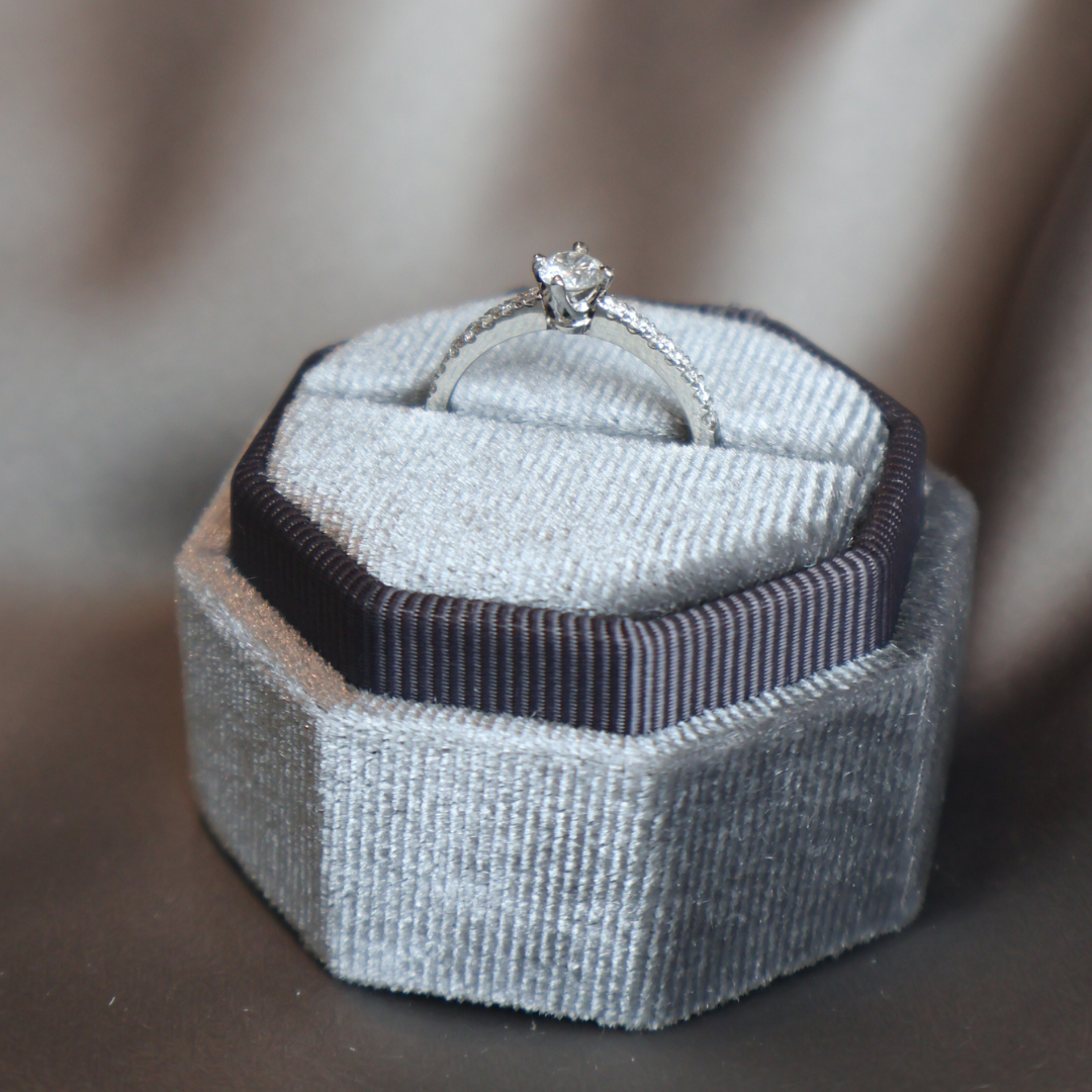 ANILLO COMPROMISO SOLITARIO