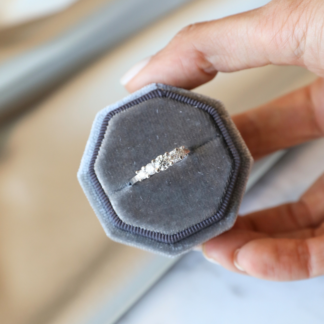 ANILLO COMPROMISO QUINTILLO MIA