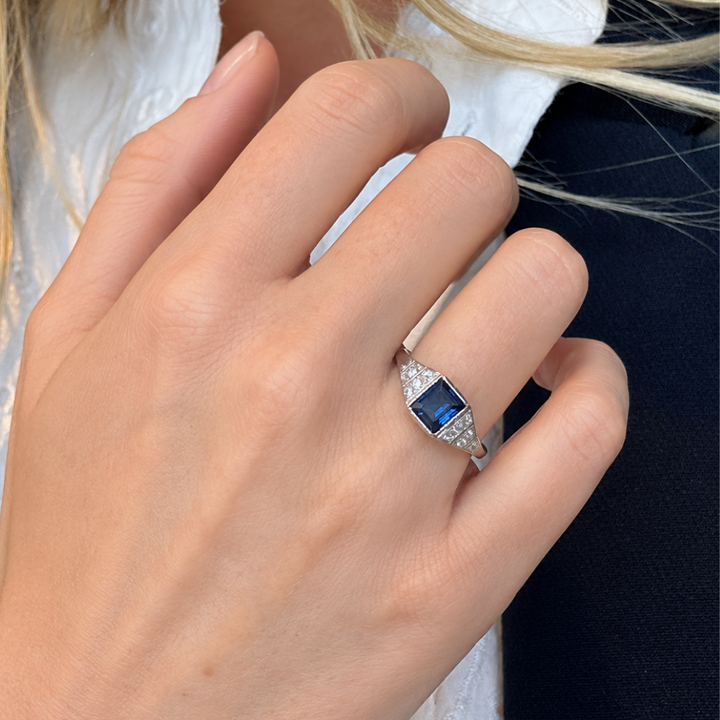 ANILLO COMPROMISO VINTAGE ZAFIRO BLAIR