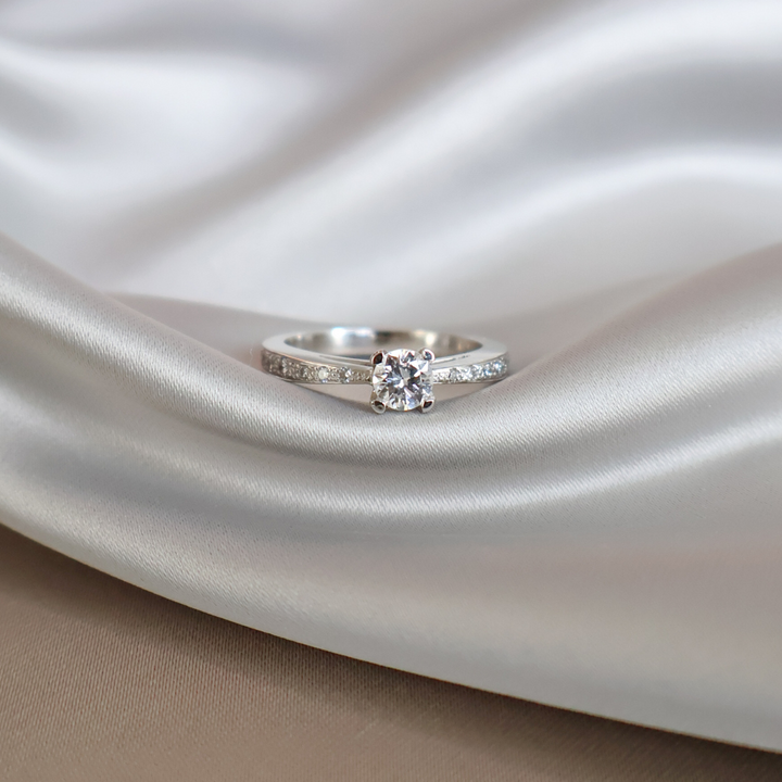 ANILLO COMPROMISO SOLITARIO SARA