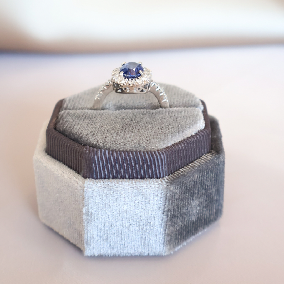 ANILLO COMPROMISO ZAFIRO