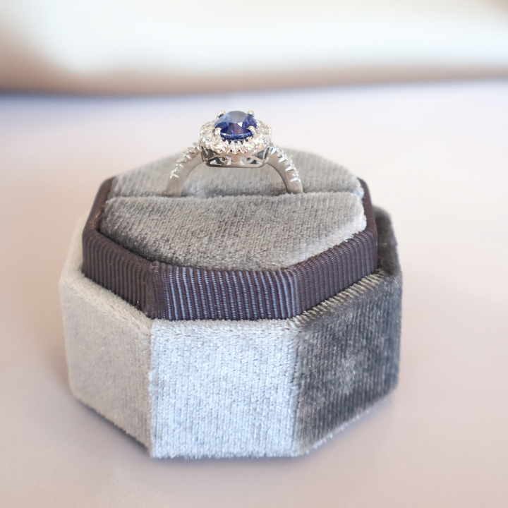 ANILLO COMPROMISO ZAFIRO