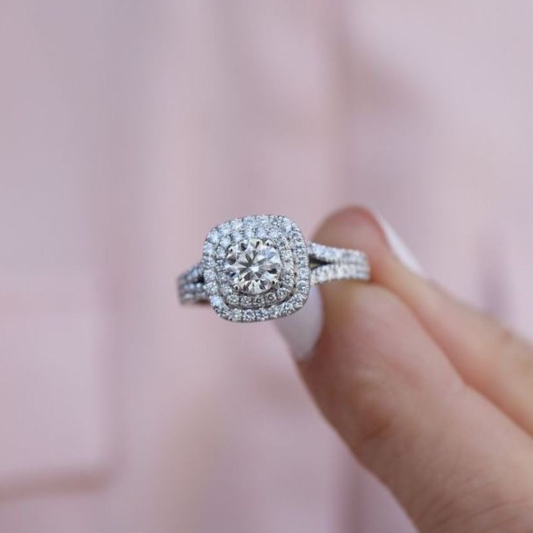 ANILLO COMPROMISO HALO DOBLE JACINTA