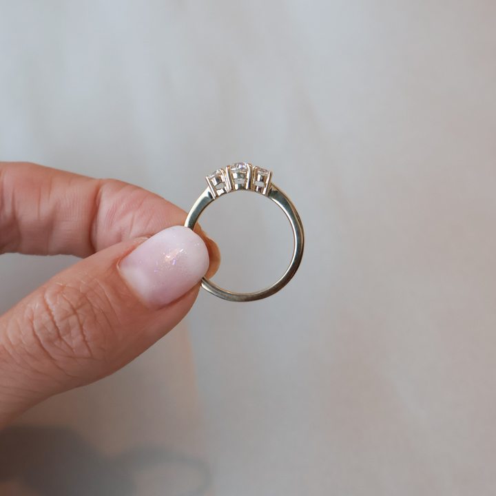 ANILLO COMPROMISO TRICILLO MILA