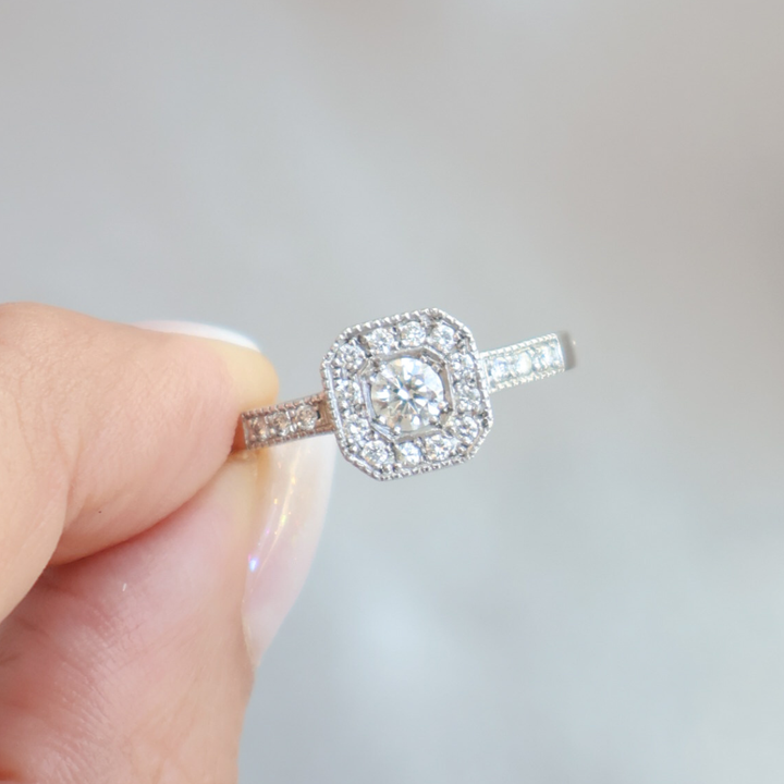 ANILLO COMPROMISO HALO OCTOGONAL